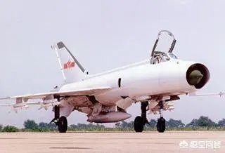 如何评价歼8系列战机？
