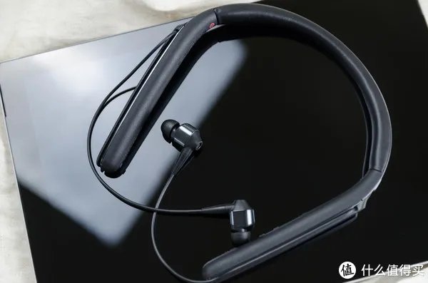 一步到位不后悔:SONY 索尼 WI-1000X无线蓝牙降噪耳机测评
