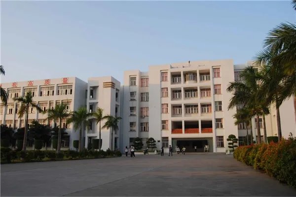 永川十大高中排行榜 永川市卧龙中学上榜第一重点中学