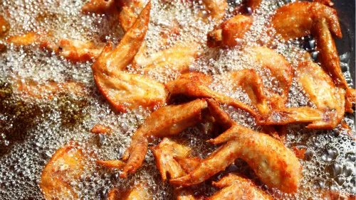 特级油、一级油、二级油…食用油等级越高越有营养吗?丨刘萍萍专栏