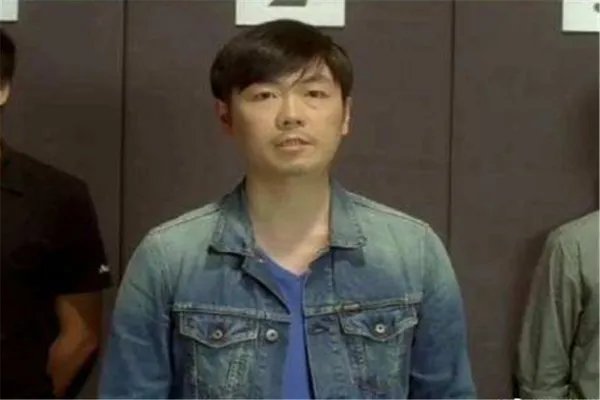 TVB李思捷情史多彩,曾坦言不惧流言蜚语,现如今怎么样?