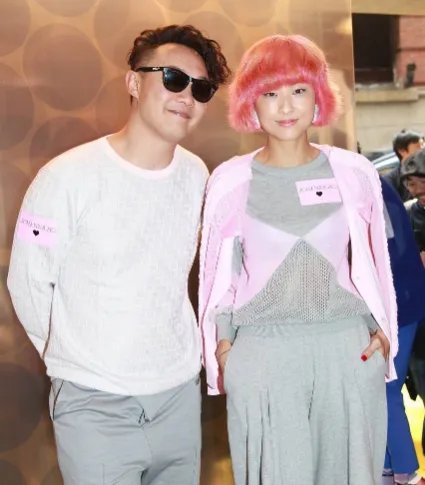 陈奕迅说很久没收入了,但老婆花钱厉害,你怎么看?