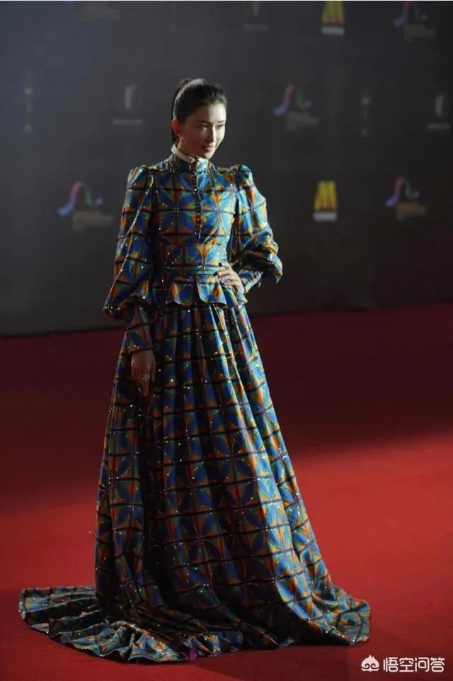 关于林志玲的百花奖礼服,你怎么看?你有什么想说的话?