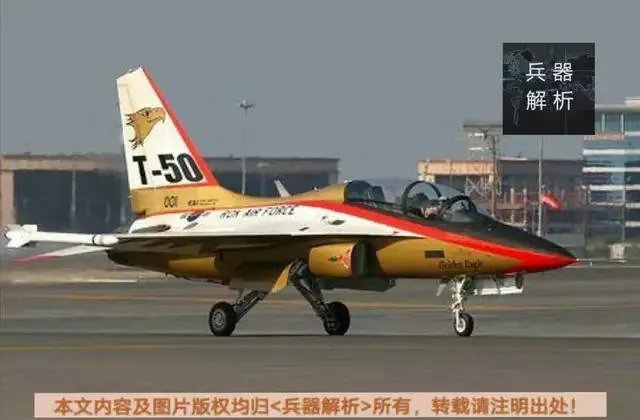 如何评价L-15高级教练机?