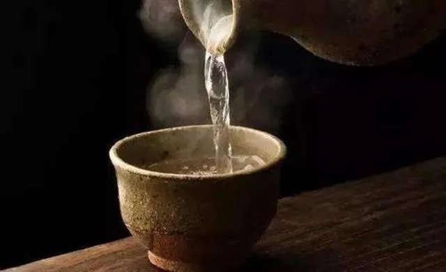 喝什么酒配什么酒杯,重要么?