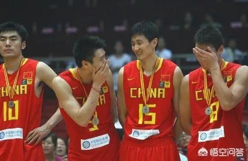 刘晓宇回国后肌肉直追易建联,为什么杜锋要于德豪不要他?