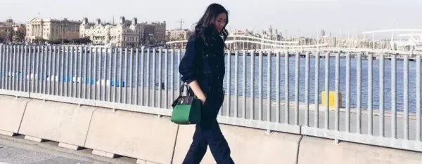 刘雯解约蔻驰后获国人力挺,18线小厂家愿花百万邀请其代言,后来如何?