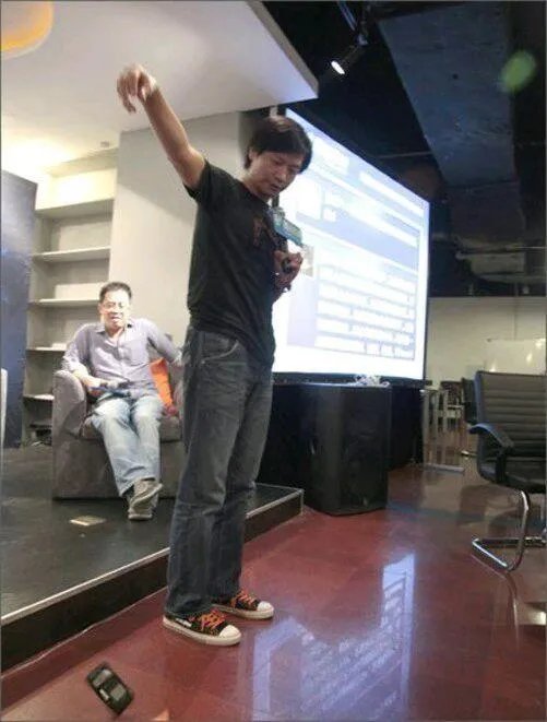 董明珠怒摔格力手机,是否就能证明手机质量好?