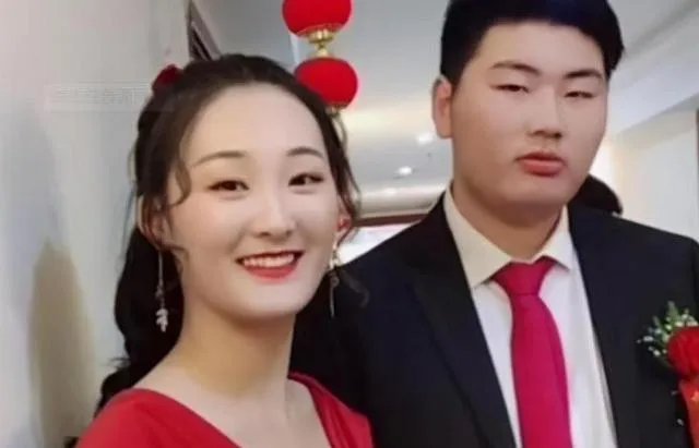 大衣哥儿媳自称与老公还没领证,这是真的吗?