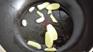 红烧虾球
