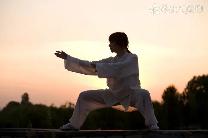 为什么山羊的瞳孔是长方形的？