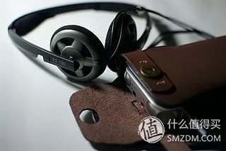 将复古进行到底 :SONY M10 & 原创手缝皮套