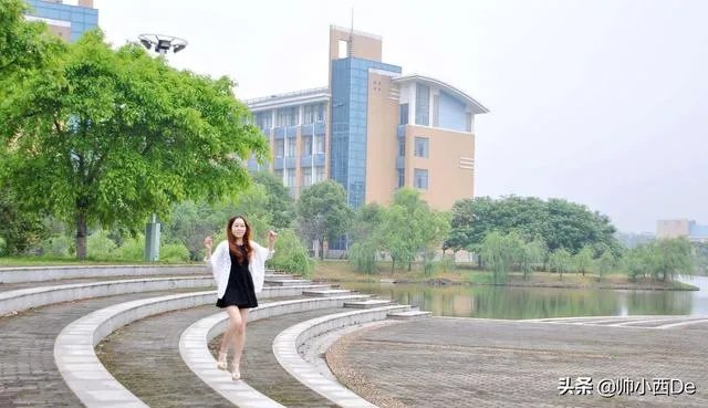 武汉大学通知本科生5.25线上答辩,是不是意味着武汉市的大学这学期不会开学了?