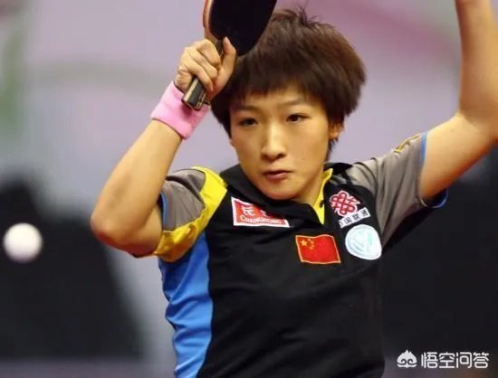 日本公开赛女双决赛开始之前,刘诗雯突然宣布退赛,这是为什么?