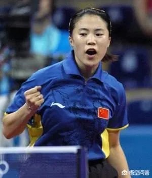 乒乓球男团半决赛,李宁为何跟刘国梁同框出镜观战中日焦点赛呢?