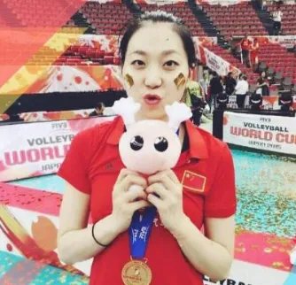杨珺菁什么时候接受了求婚?