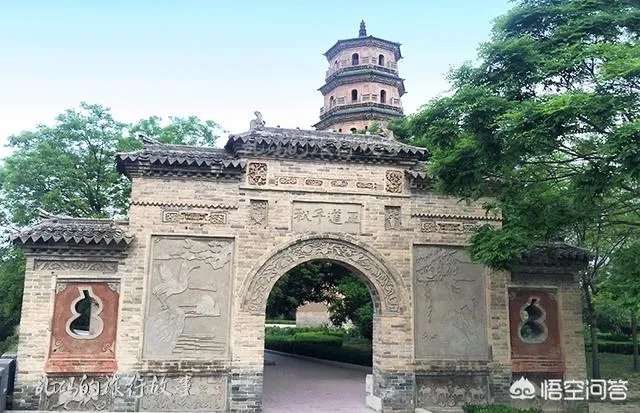 平凉旅游景点哪里有塔