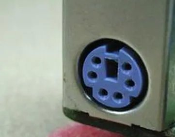 宜博眼镜蛇键盘如何使用
