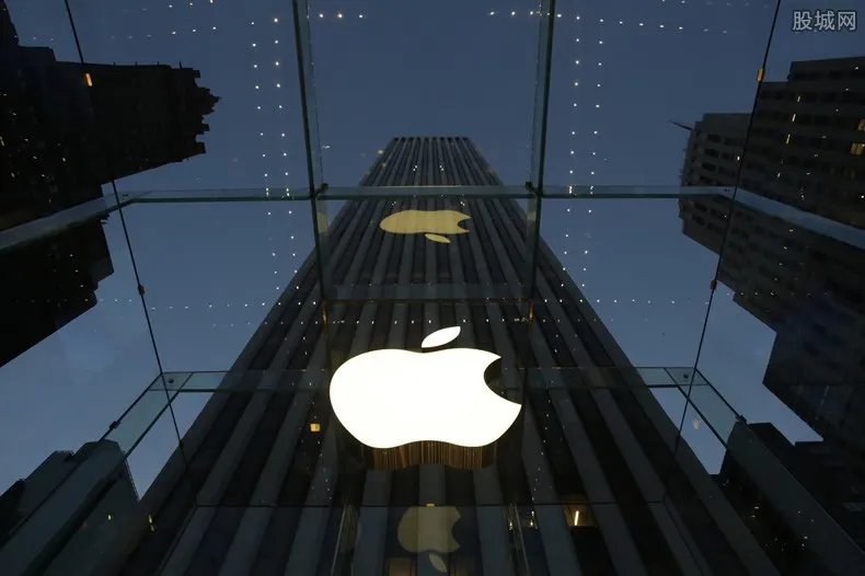 苹果可折叠iPhone 售价大概多少钱?