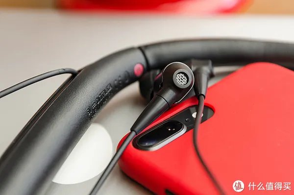 一步到位不后悔:SONY 索尼 WI-1000X无线蓝牙降噪耳机测评