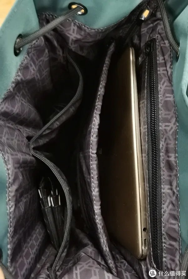 我的人肉开箱评测 篇十一:Huawei风范双肩包究竟怎么样