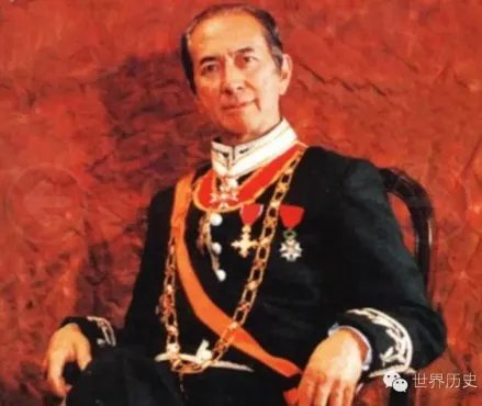 何仕文