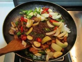 干锅茶树菇