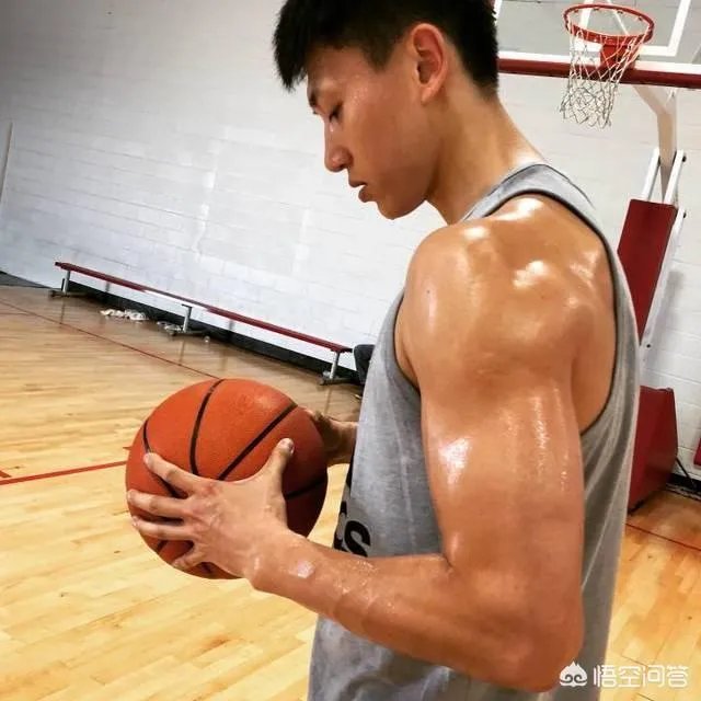 刘晓宇回国后肌肉直追易建联,为什么杜锋要于德豪不要他?
