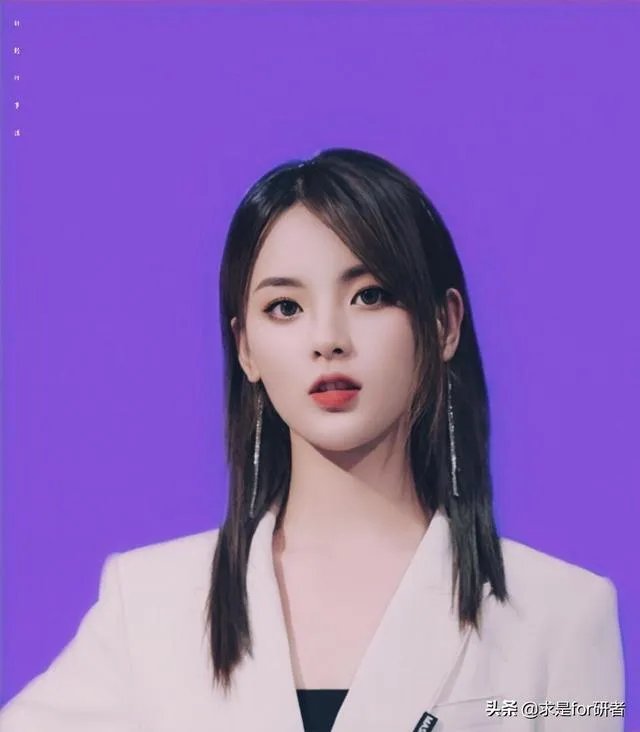 杨超越为什么会受人追捧?