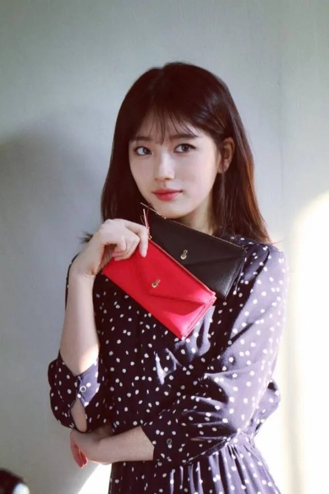 韩国女团中个别成员红了别的成员会排挤她吗？