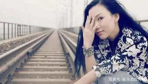 《非诚勿扰》女嘉宾王佳,持刀砍向熟睡丈夫,后来怎样了?