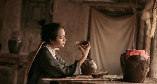 喝什么酒配什么酒杯,重要么?