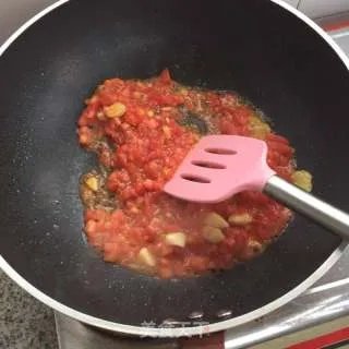 西红柿牛腩汤