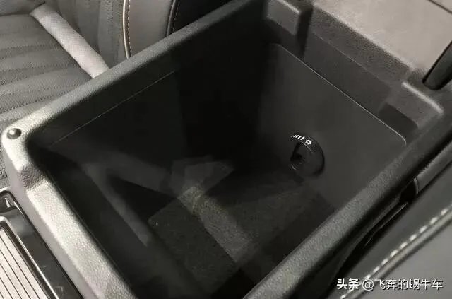 2019款380帕萨特轿车最高时速是多少公里?怎么样?