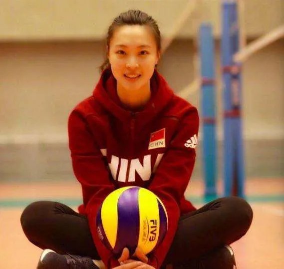 排球女王惠若琪和丈夫之间在身高上有什么样的差距?