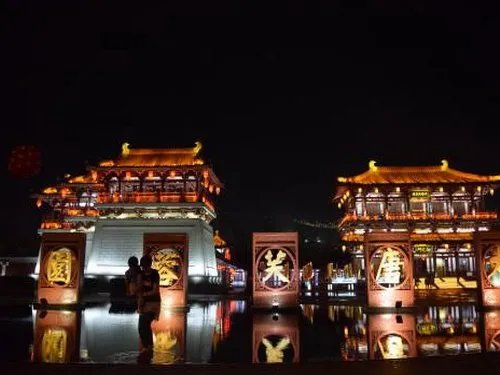去西安旅游，必去的地方是哪几个？