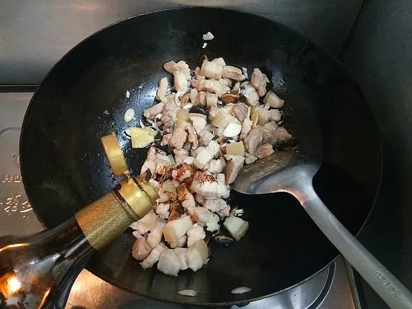 卤肉饭的做法
