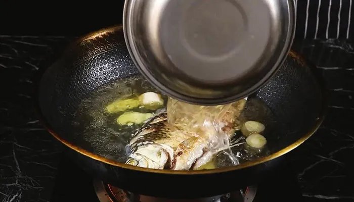 开鲁镇