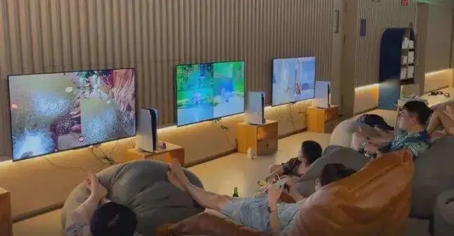 你网吧开黑没来的队友,可能都在洗浴中心敲背