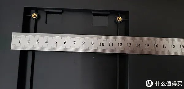 创维显示器