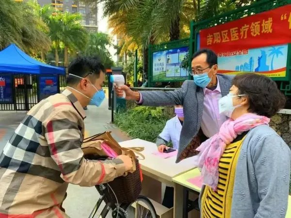 8万游客滞留,三亚实行临时性全域静态管理!什么是静态管理?