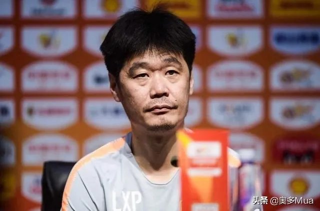 鲁能外援费莱尼确诊,假如失去了他。谁能替补他的位置,鲁能会做什么样的调整?