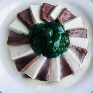 鸭血豆腐