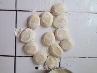 生煎包—荠菜馅儿(≧∇≦)