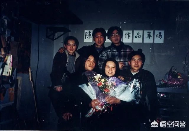 《成都》的小酒馆有什么历史吗?