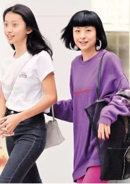 陈奕迅说很久没收入了,但老婆花钱厉害,你怎么看?