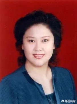 虎美玲年轻时的照片