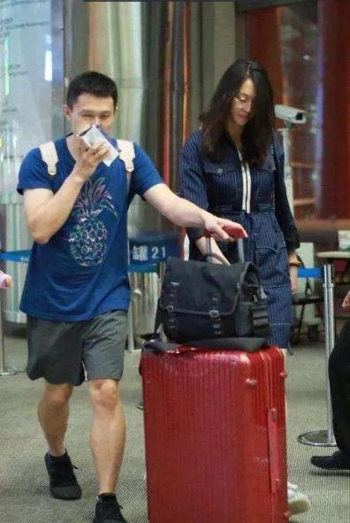 排球女王惠若琪和丈夫之间在身高上有什么样的差距?