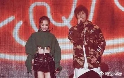 为什么蔡依林会和五月天阿信传绯闻?你觉得他们般配吗?