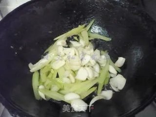 西芹百合